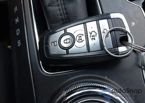 2018 Ford Explorer Platinum from USA, damaged, VIN 1FM5K8HT8JGB37236